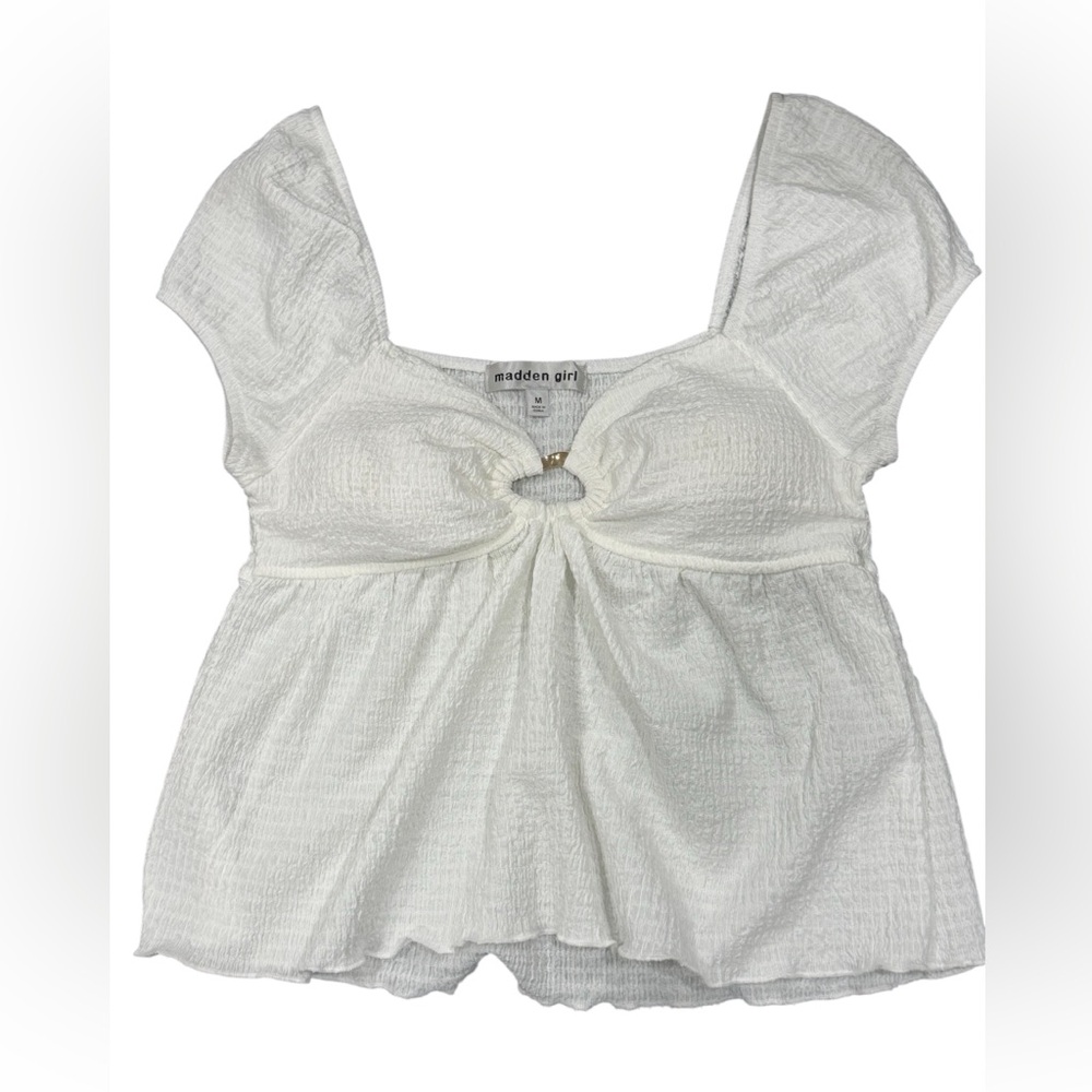 Madden Girl White Textured Ring-Front Cropped Top